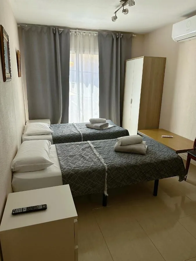 **  Royal Inn Aparthotel Lloret de Mar Spanje