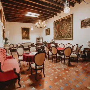 https://posada-la-casa-del-pintor-carmona-seville.es-andalucia.com