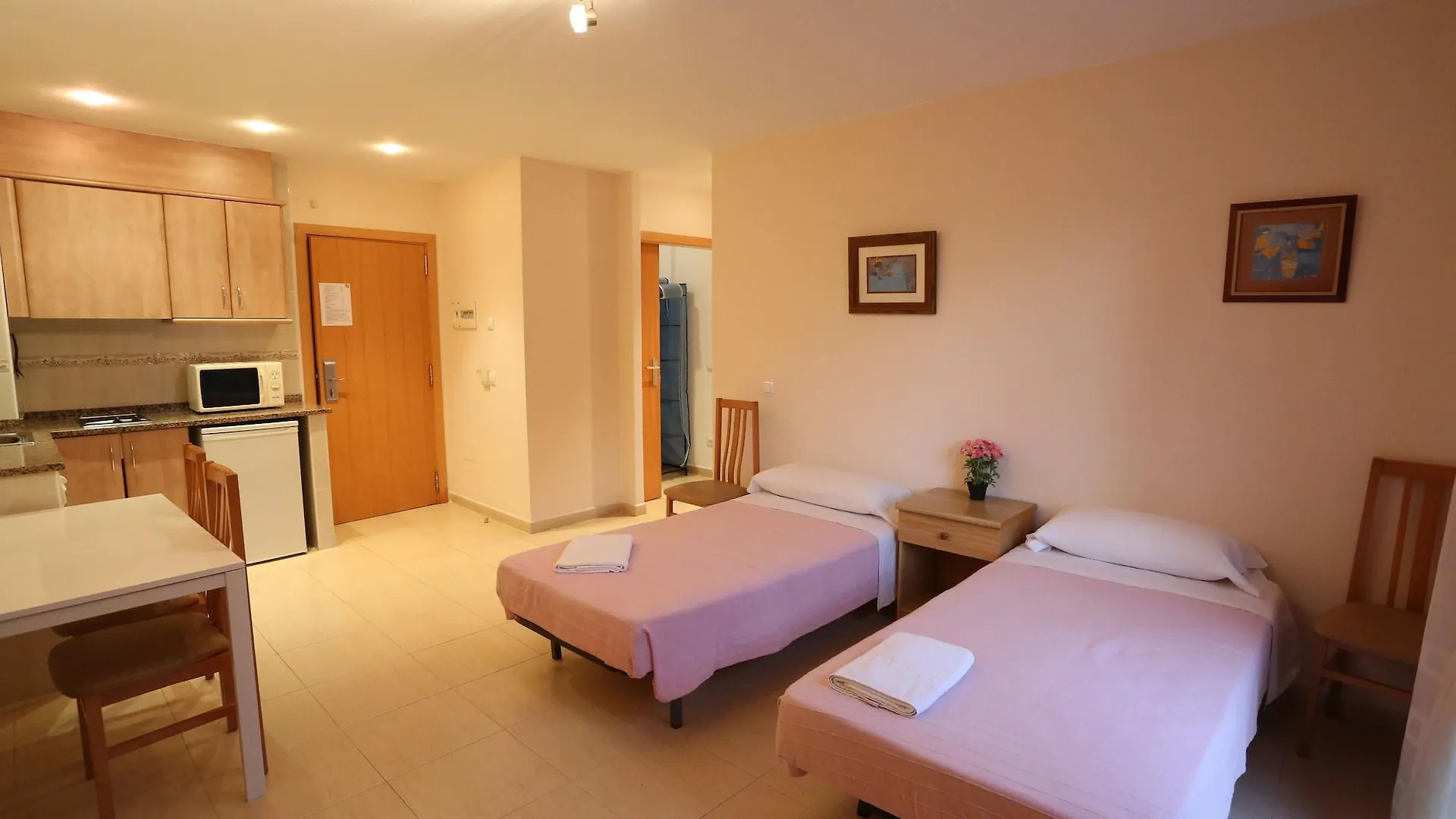 יורט דה מאר Royal Inn Aparthotel  יורט דה מאר