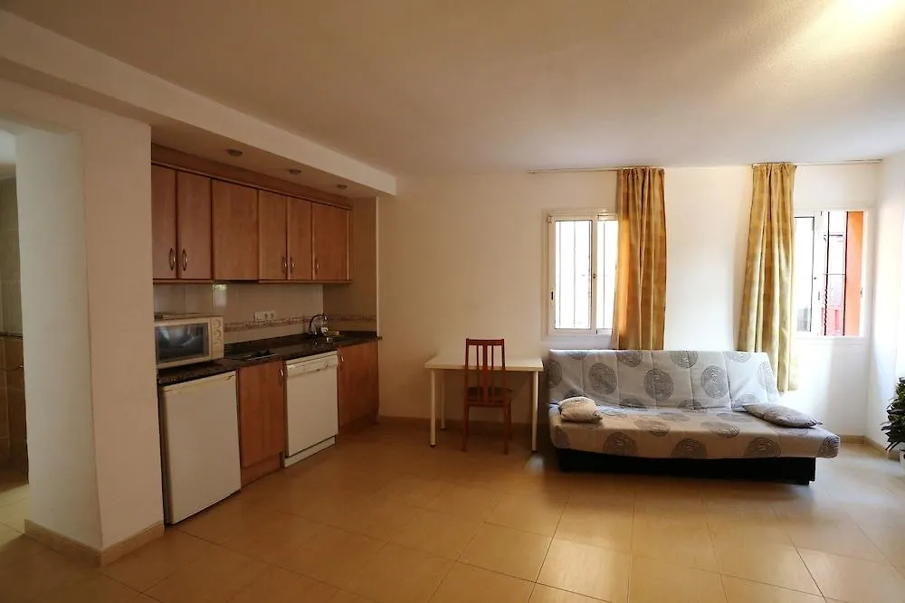 יורט דה מאר Royal Inn Aparthotel  יורט דה מאר