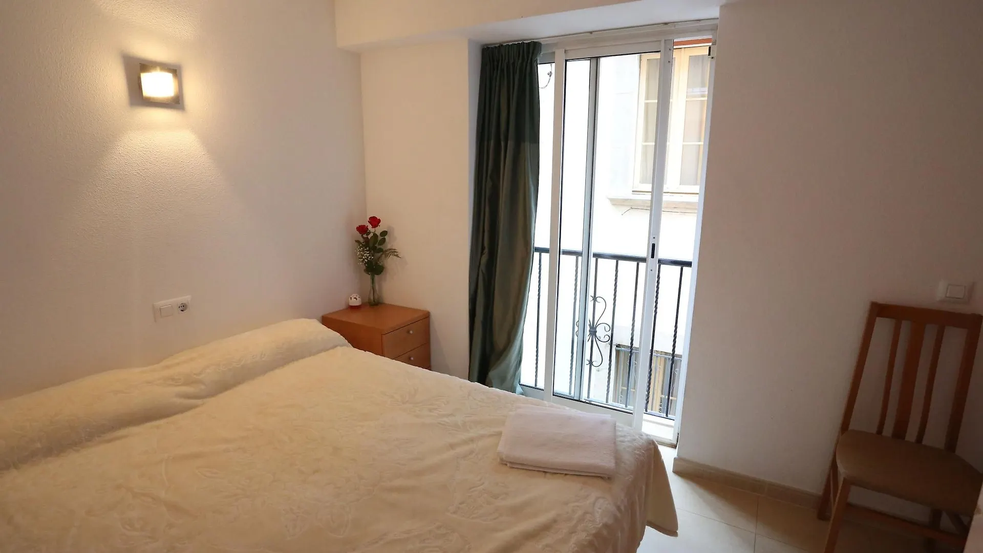 يوريت دي مار Royal Inn Aparthotel 2*, يوريت دي مار إسبانيا